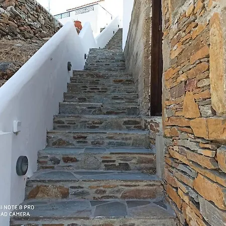 Sea View, Charming House Walkable To Beach קיתנוס
